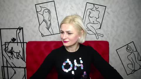 OliviaHorst online show from December 11, 6:25 am