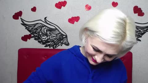 OliviaHorst online show from March 8, 9:28 am