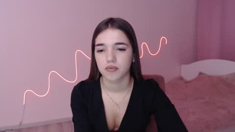 Olivia online show from December 18, 3:22 pm