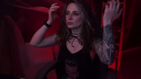 Liv online show from November 5, 2:44 am