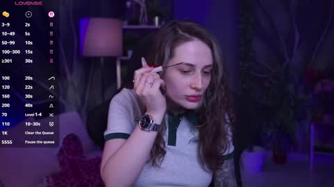 Liv online show from February 3, 2:53 am