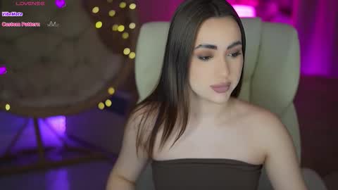 Olivia online show from March 14, 2:00 pm