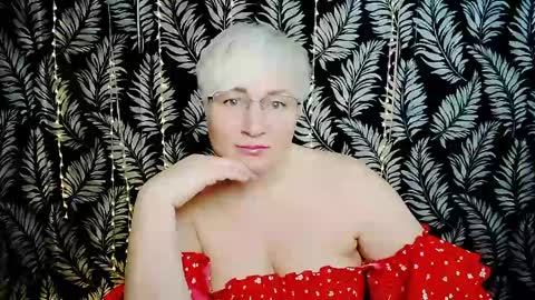 Snapshot of oliviaoskar_ chatting on May 24, 10:31 am Kelly online show from May 24, 10:31 am
