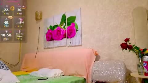 oliviaparadise online show from July 12, 6:10 pm