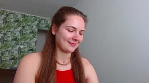 Snapshot of oliviashiny chatting on June 24, 4:22 am Olivia online show from June 24, 4:22 am