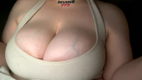 Olivia baby  online show from July 12, 5:04 pm