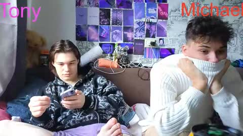 Tony online show from March 8, 10:08 am