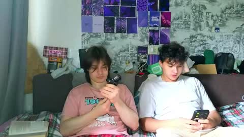 Snapshot of ololkd chatting on June 1, 8:38 am Tony online show from June 1, 8:38 am