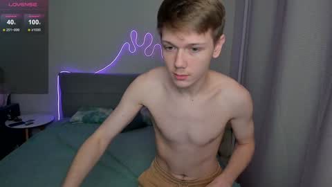 Oliver and Mira online show from January 15, 10:13 pm