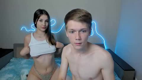 Oliver and Mira online show from October 4, 2:59 pm