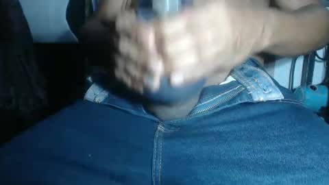 Snapshot of oly10022020 chatting on April 24, 11:34 am OlySantos online show from April 24, 11:34 am
