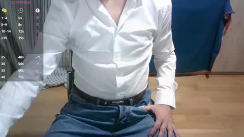 Snapshot of omar87ram chatting on November 22, 1:37 am Omar online show from November 22, 1:37 am