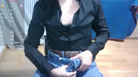 Snapshot of omar87ram chatting on November 22, 5:23 pm Omar online show from November 22, 5:23 pm