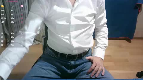 Snapshot of omar87ram chatting on December 20, 8:49 pm Omar online show from December 20, 8:49 pm