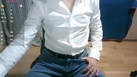 Snapshot of omar87ram chatting on December 23, 10:35 am Omar online show from December 23, 10:35 am