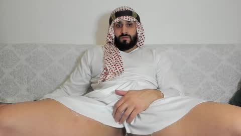 Snapshot of omar_xoxo chatting on December 30, 9:50 pm Omar online show from December 30, 9:50 pm