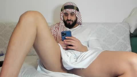 Snapshot of omar_xoxo chatting on January 30, 7:39 am Omar online show from January 30, 7:39 am