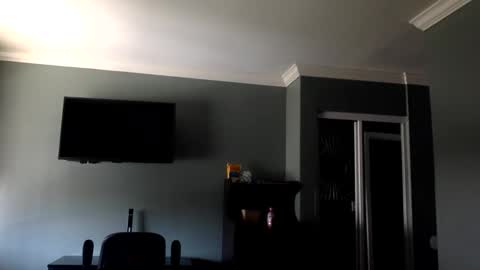 omilk online show from November 2, 4:53 pm