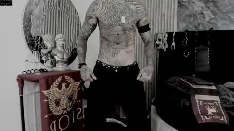     ... online show from October 4, 7:23 pm