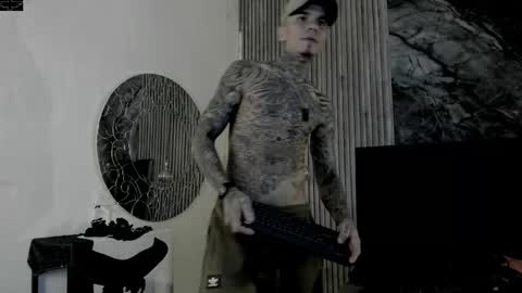     ... online show from November 24, 3:39 am