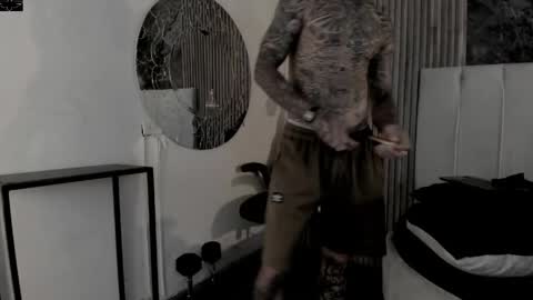 Snapshot of onceagain97_ chatting on May 5, 7:22 pm ... online show from May 5, 7:22 pm