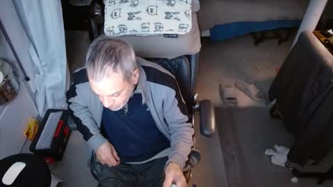 Snapshot of ondoko1234 chatting on February 15, 9:44 pm ondoko1234 online show from February 15, 9:44 pm