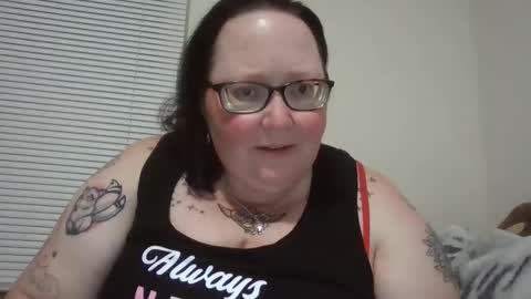 Snapshot of onedaffodil84 chatting on May 6, 7:13 am Pixie online show from May 6, 7:13 am