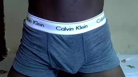 oneinamillionguy online show from November 5, 6:57 am