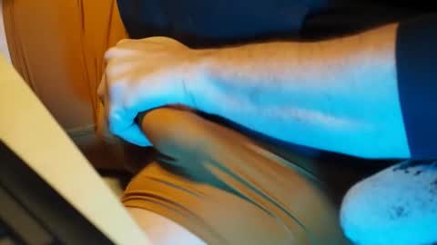 Snapshot of onemanmafia chatting on January 9, 8:17 am OneManMafia online show from January 9, 8:17 am