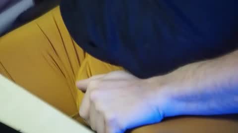 Snapshot of onemanmafia chatting on January 14, 7:58 am OneManMafia online show from January 14, 7:58 am