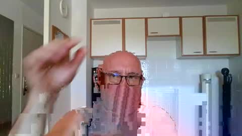 Snapshot of onemoretimebis chatting on June 3, 4:01 pm Onemoretimebis online show from June 3, 4:01 pm
