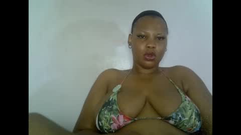 Snapshot of oneofdbestchubbygaloncb chatting on May 12, 5:04 am oneofdbestchubbygaloncb online show from May 12, 5:04 am