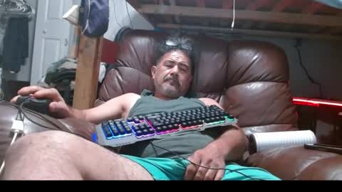 Snapshot of onewayallday chatting on July 9, 11:20 pm onewaykenny online show from July 9, 11:20 pm