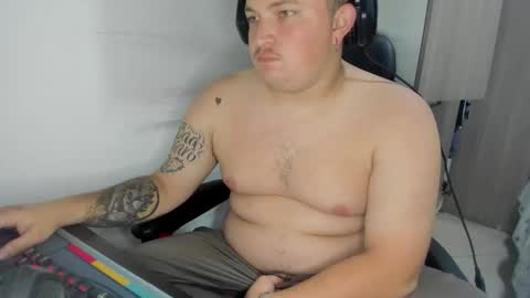 Andres INDEPENDENT MODEL online show from March 6, 2:46 pm