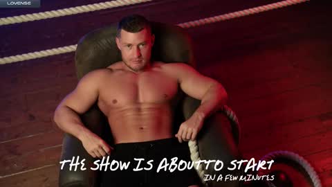 Alex S online show from December 17, 9:04 am