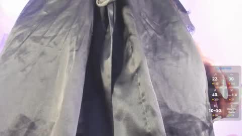 Only online show from October 27, 8:35 pm