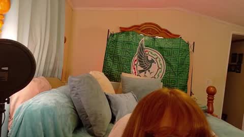 Snapshot of onlyniki4u chatting on July 5, 12:28 am Onlyniki online show from July 5, 12:28 am