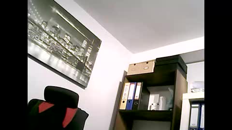 onlyprivate m35 online show from December 1, 11:15 am