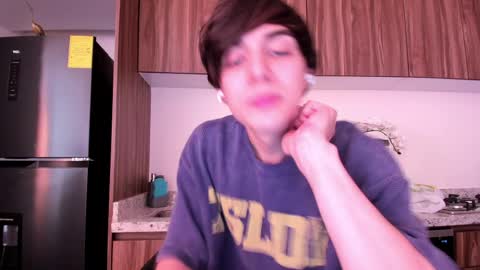 Snapshot of onlysergio chatting on April 12, 12:15 am Sergio online show from April 12, 12:15 am