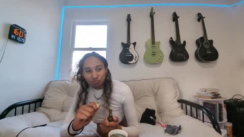 Duo online show from December 30, 12:00 am