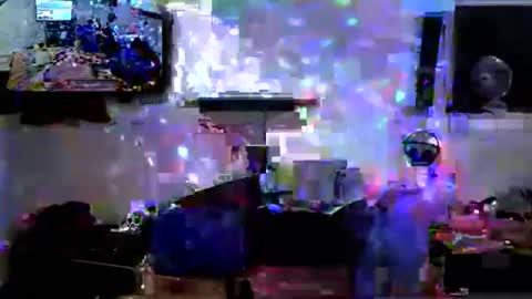 ontarioguy78 online show from July 21, 1:41 am