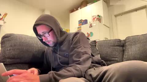 onthecumup69 online show from November 24, 8:03 am