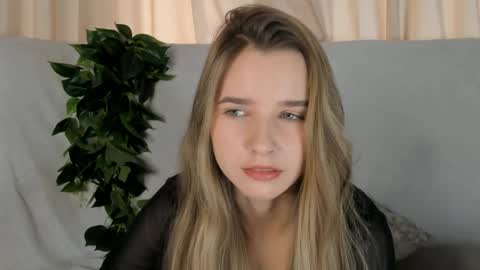 onyxvespera online show from April 23, 7:30 am