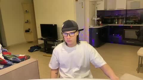 Snapshot of oofcblesssexx chatting on December 28, 9:30 pm bless god online show from December 28, 9:30 pm