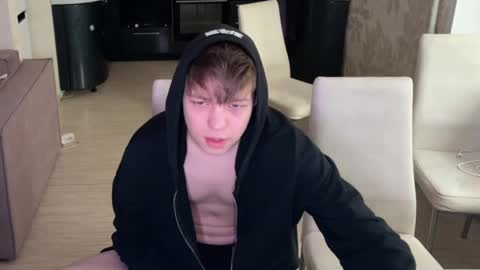 Snapshot of oofcblesssexx chatting on January 9, 10:20 am bless god online show from January 9, 10:20 am