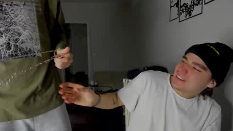 Snapshot of oofcblesssexx chatting on November 13, 3:33 pm bless god online show from November 13, 3:33 pm