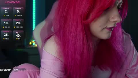 Snapshot of ooliviaa chatting on December 16, 7:08 pm Hannah online show from December 16, 7:08 pm