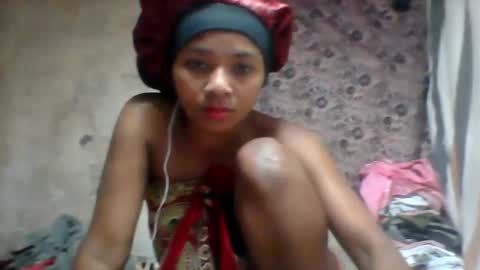 oooozafiette online show from July 1, 6:59 am