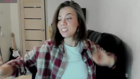 Britney online show from November 20, 6:46 am