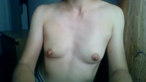Snapshot of oops_katelyn chatting on July 13, 3:26 pm oops_katelyn online show from July 13, 3:26 pm